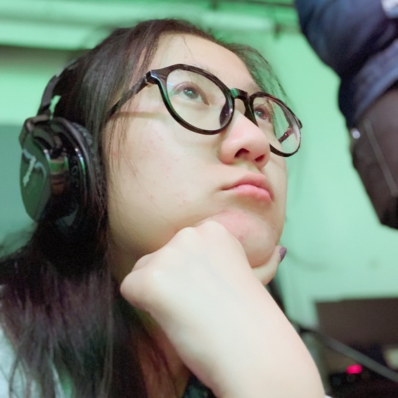 Meet your Posher, Yang - Picture 1 of 1